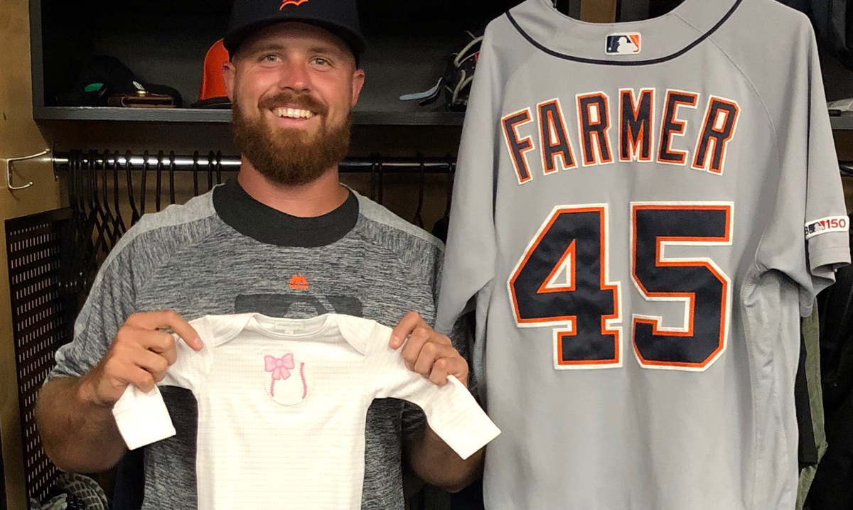 detroit tigers she wants the d shirt