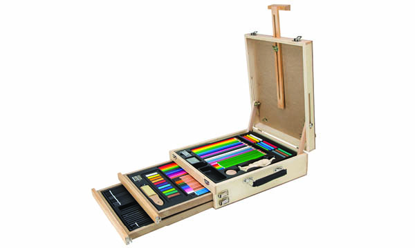 Win a Traveler’s Sketch and Draw Easel Case Win a Traveler’s Sketch and Draw Easel Case